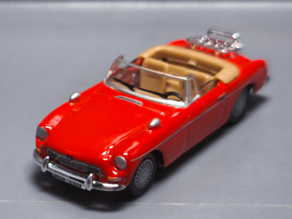 Schuco  1/72 MGB cabrio  (A35)