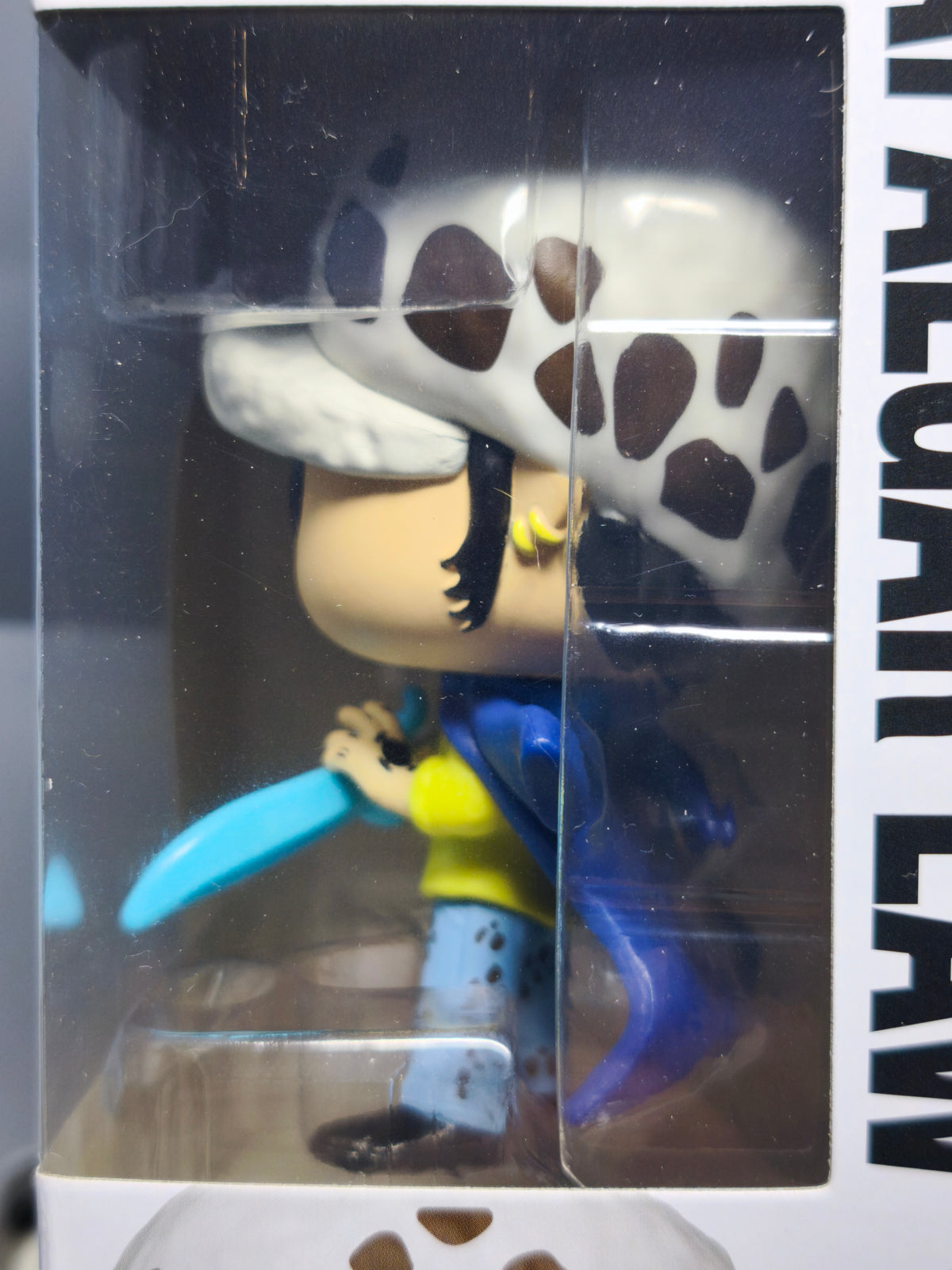 Funko Pop!  One Piece Pop Animation N° 1894 Trafalgar Law avec Blue Anes   (F51)