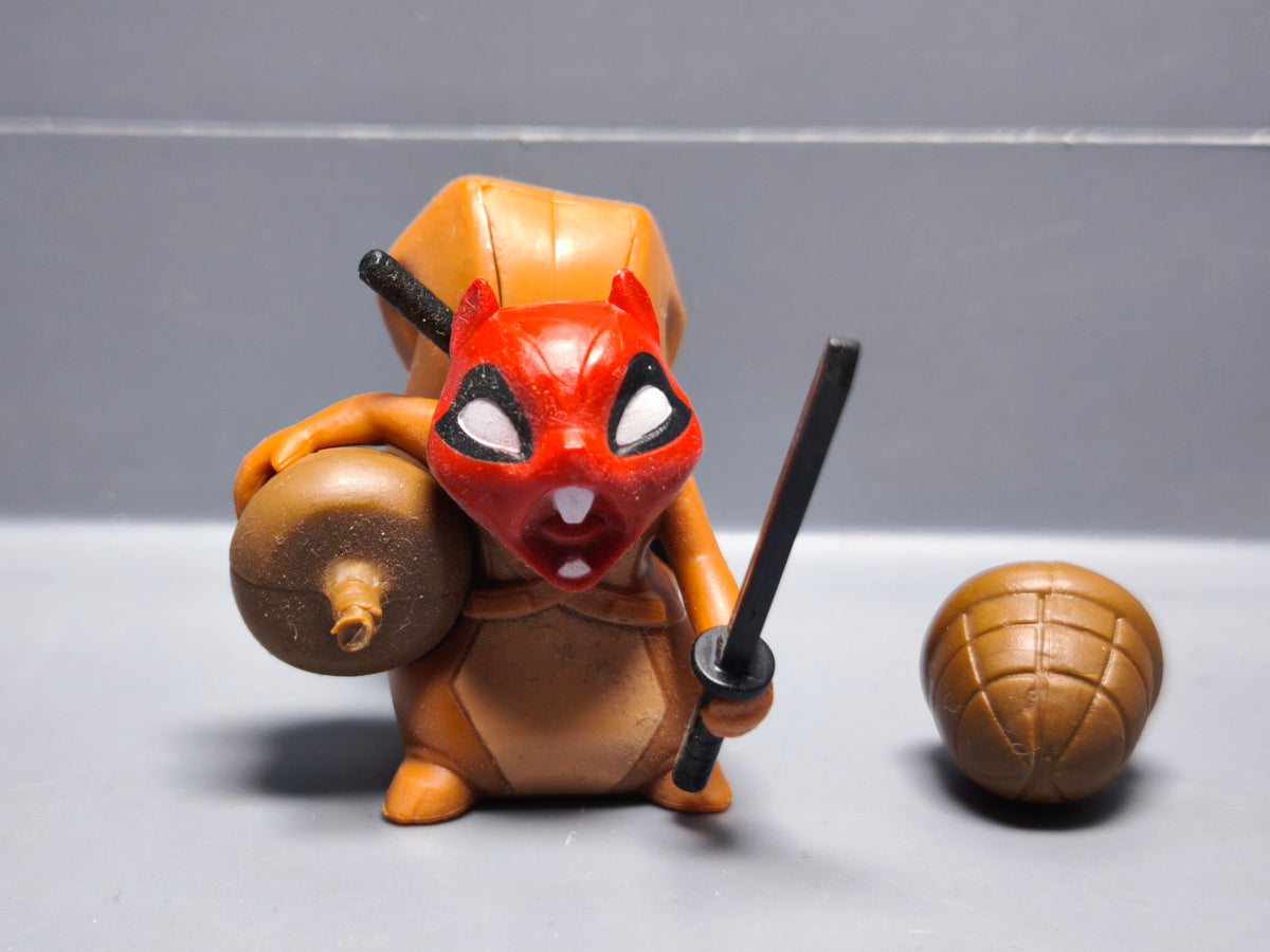 Marvel Bandai figurine Deadpool Chimichanga surprise rouge écureuil