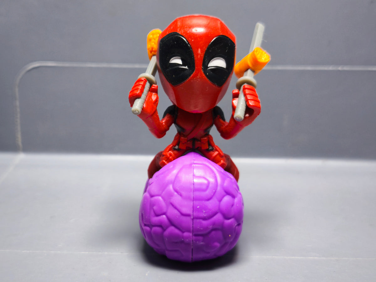 Marvel Bandai figurine Deadpool Chimichanga surprise rouge nuage