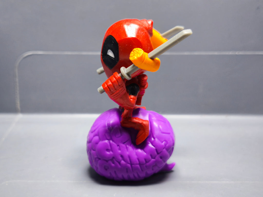 Marvel Bandai figurine Deadpool Chimichanga surprise rouge nuage