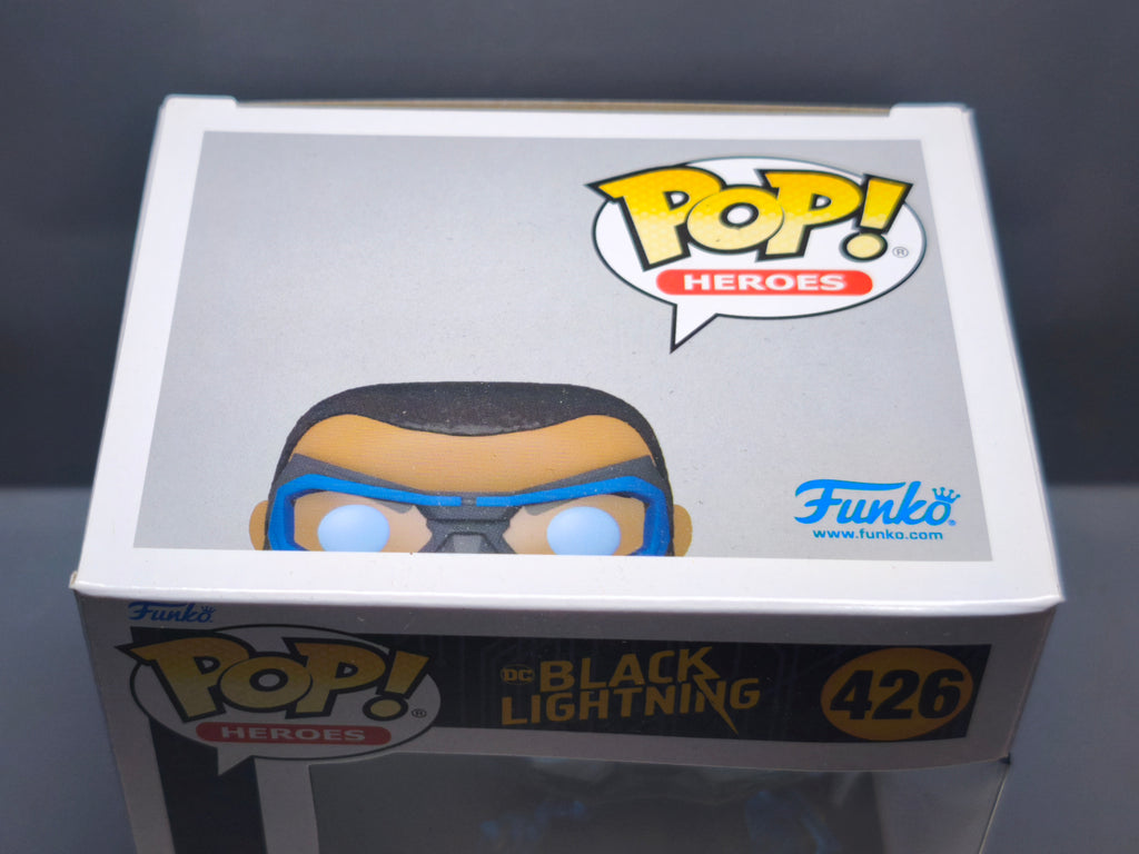 Funko Pop! DC BLACK LIGHTNING  #426 (FU02)