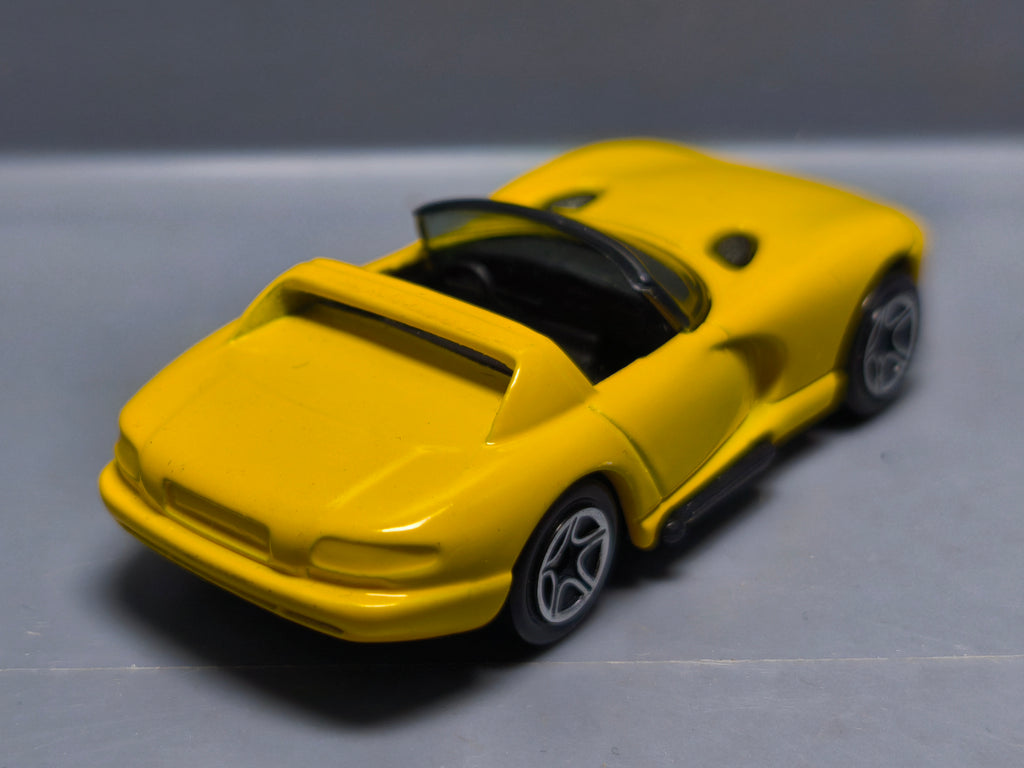 Matchbox Dodge viper rt/10  (A08)