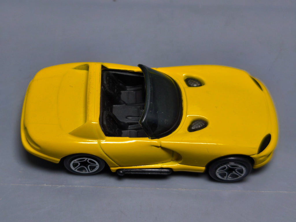 Matchbox Dodge viper rt/10  (A08)