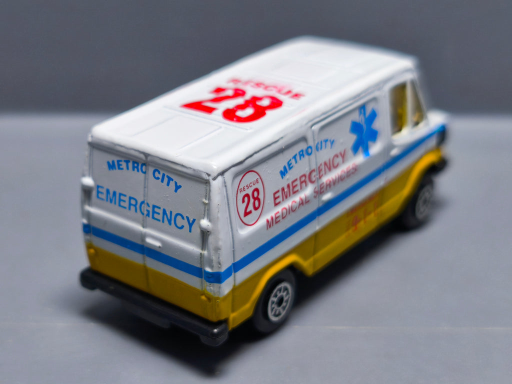 Maisto  Mercedes van 307D (A19)