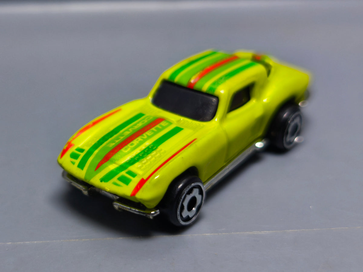 Hot wheels Mini automagic 63 corvette Split window    (A22)