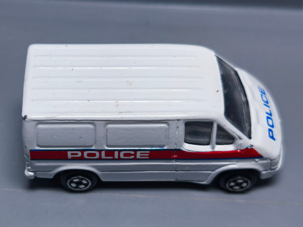 Corgi Ford Transit Police (A18)