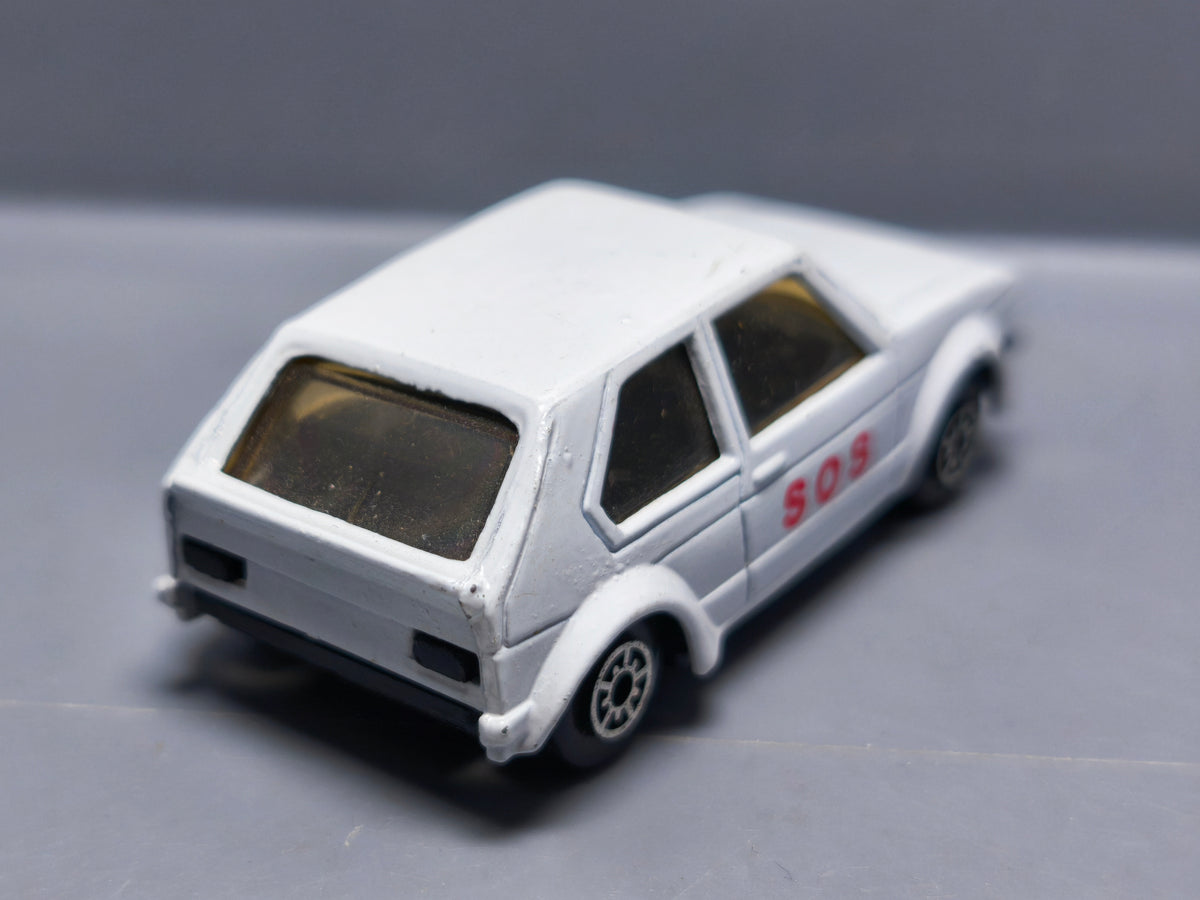 Mc Toy Volkswagen Golf 1 SOS   (A09)