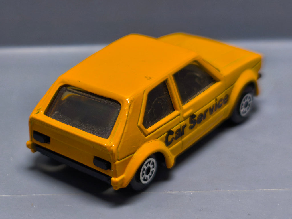Mc Toy Volkswagen Golf 1 car service  (A09)
