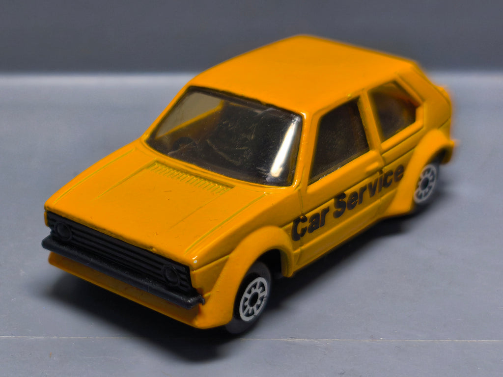 Mc Toy Volkswagen Golf 1 car service  (A09)