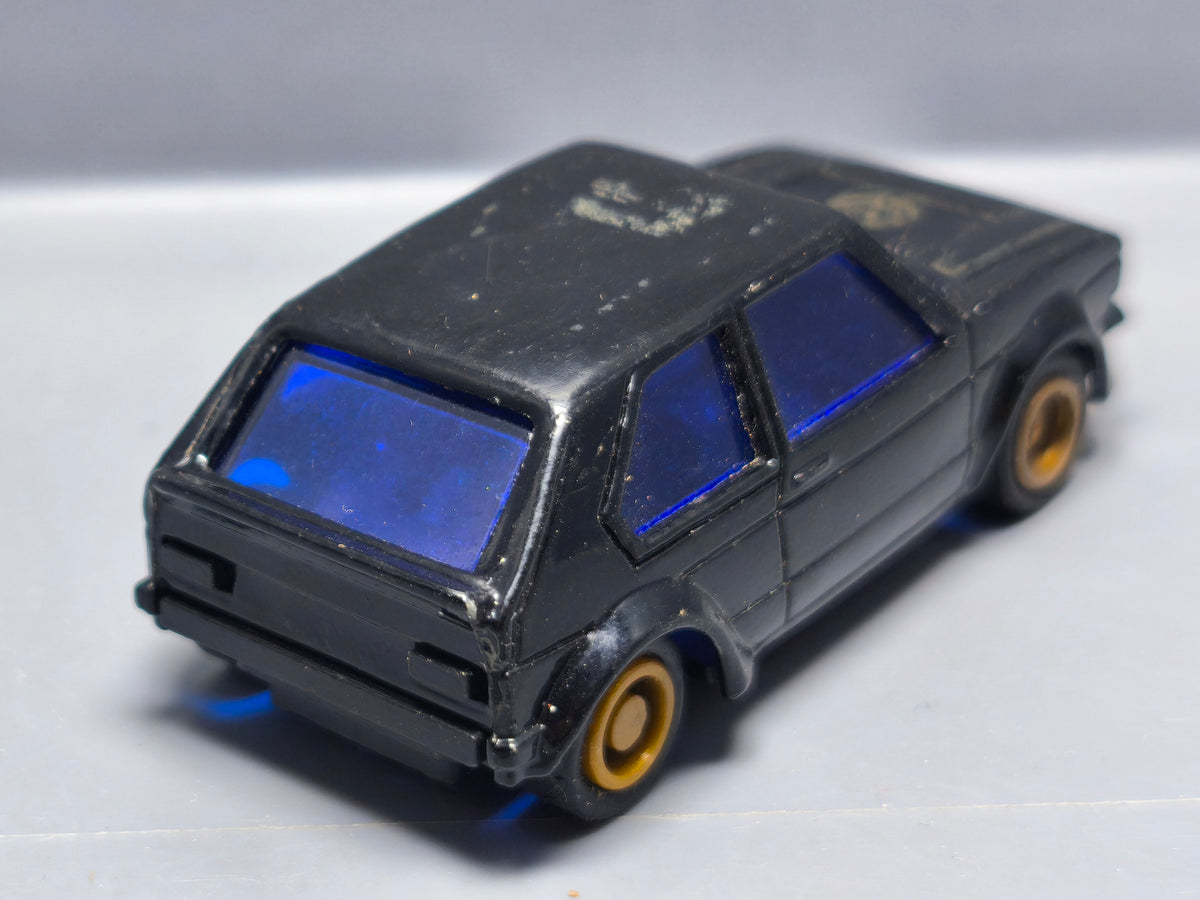 Mc Toy Volkswagen Golf 1 friction (A09)