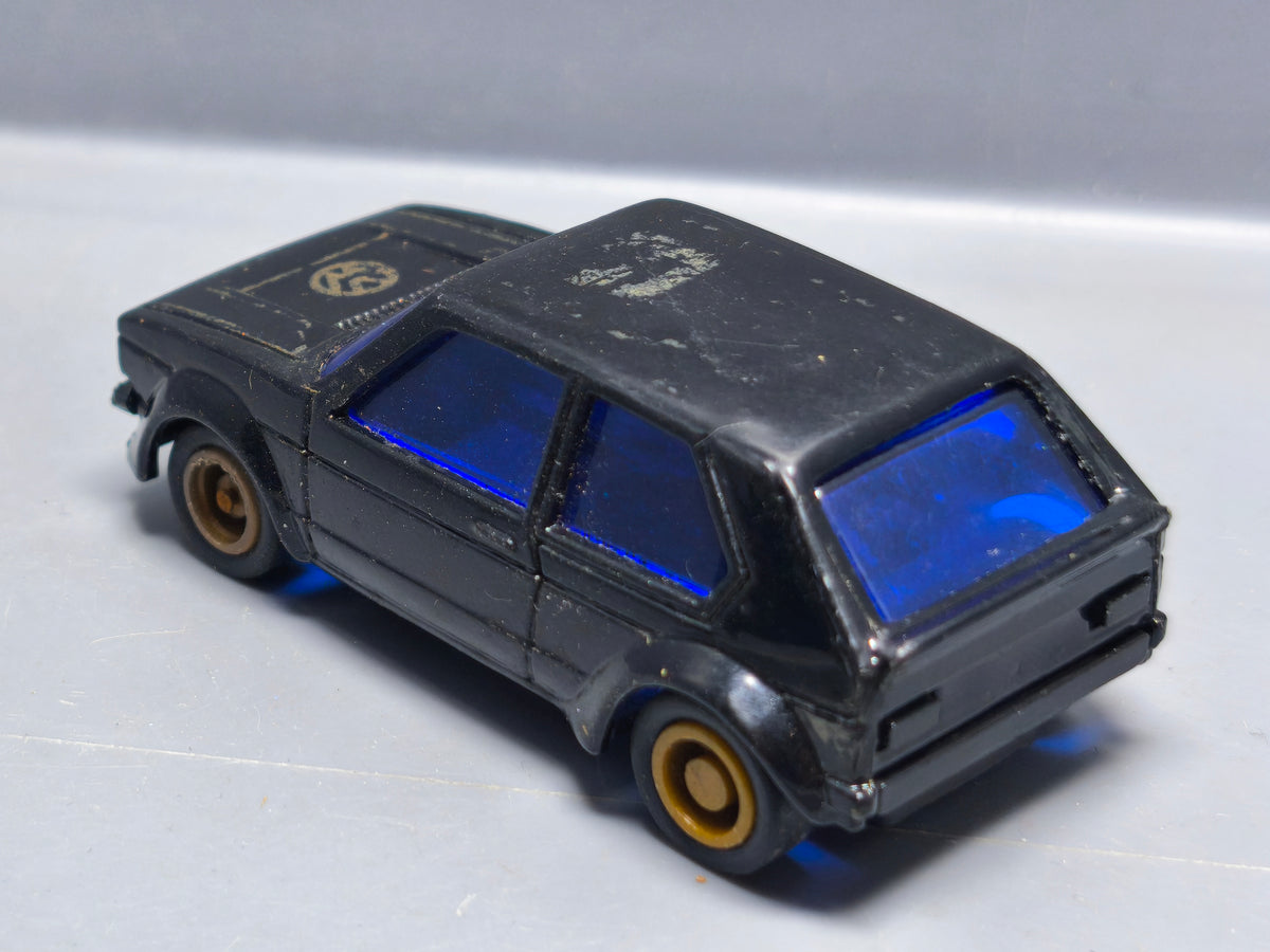Mc Toy Volkswagen Golf 1 friction (A09)