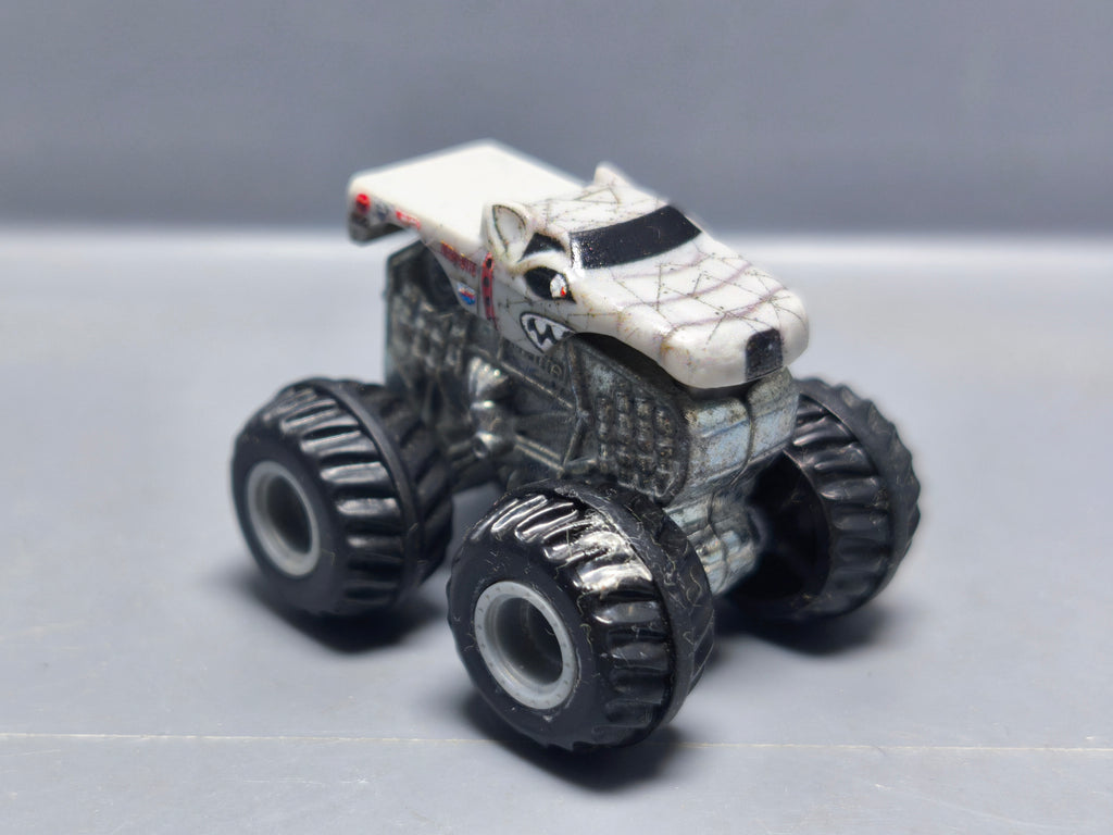 Hot Wheels Monster Jam Mighty Minis MEGA BITE Mini Monster Truck Diecast (A01)