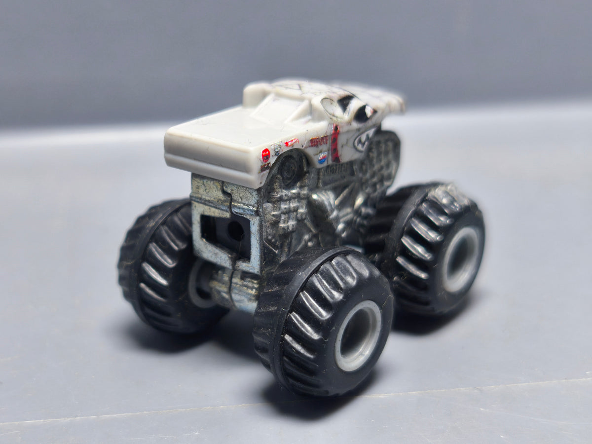 Hot Wheels Monster Jam Mighty Minis MEGA BITE Mini Monster Truck Diecast (A01)