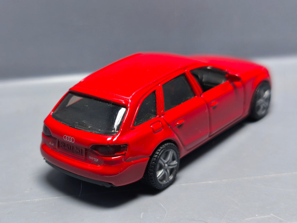 Siku 1439  Audi A4 Avant 3.0 TDI  (A01)
