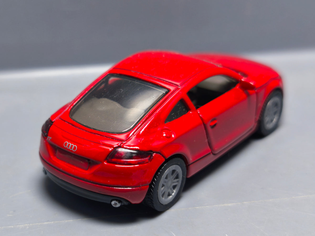 Siku 1428 Audi TT 3.2 Quattro Rouge (A01)