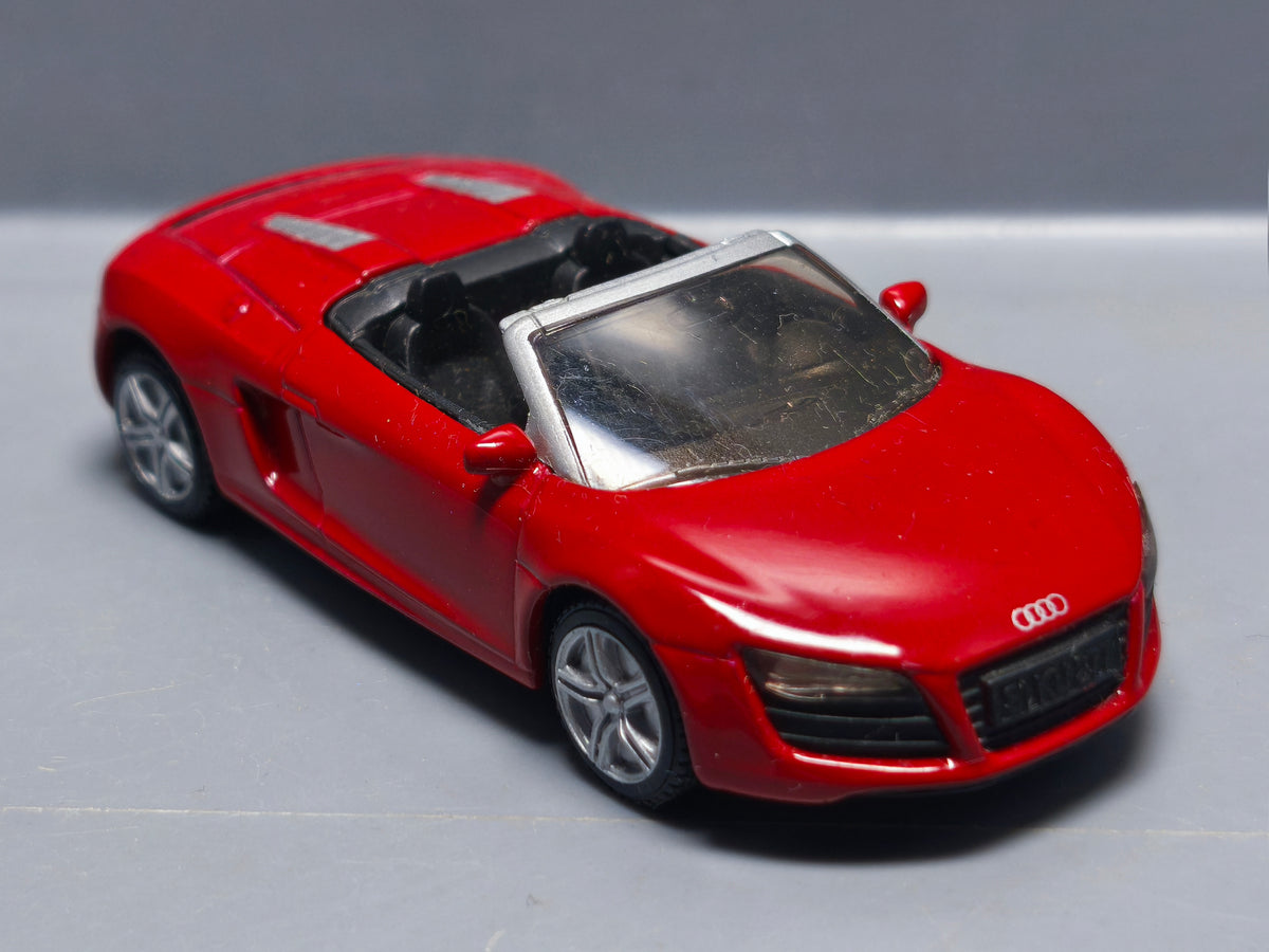 Siku 1430 Audi R8 Spyder Rouge  (A01)
