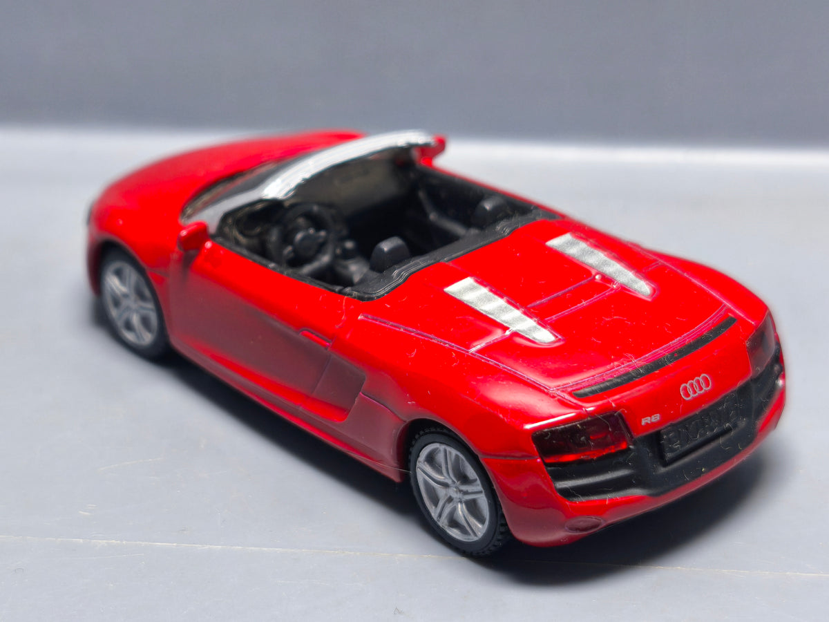 Siku 1430 Audi R8 Spyder Rouge  (A01)