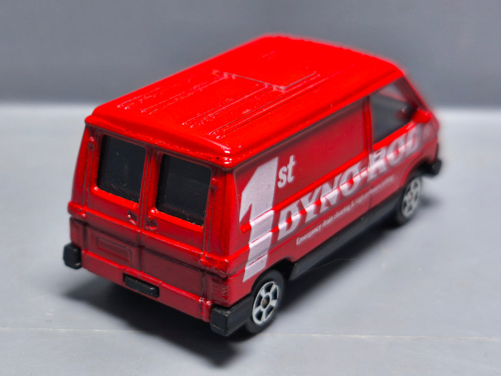 Renault Trafic Dyno-rod rouge corgi juniors made in gt britain (CP04)