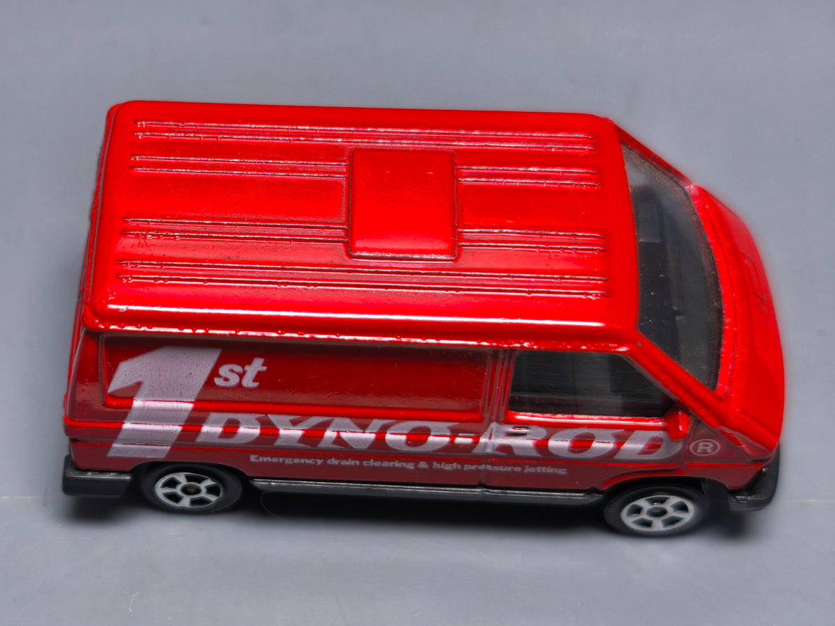 Renault Trafic Dyno-rod rouge corgi juniors made in gt britain (CP04)