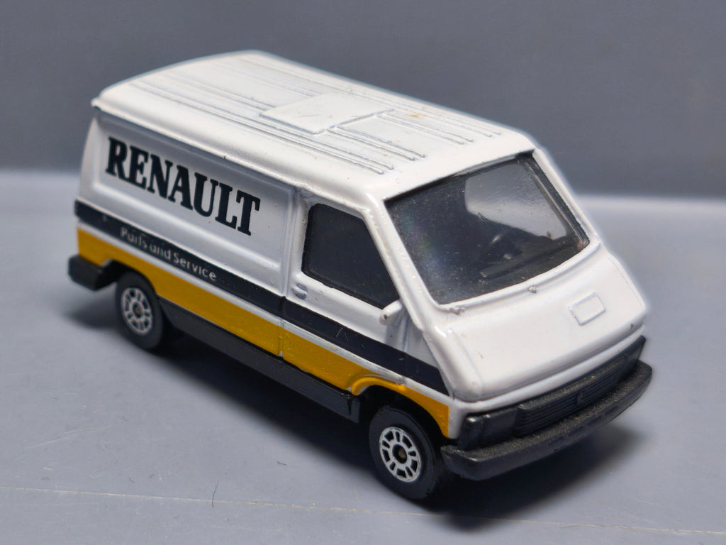 Renault Trafic renault parts and service corgi juniors made in gt britain (A01)