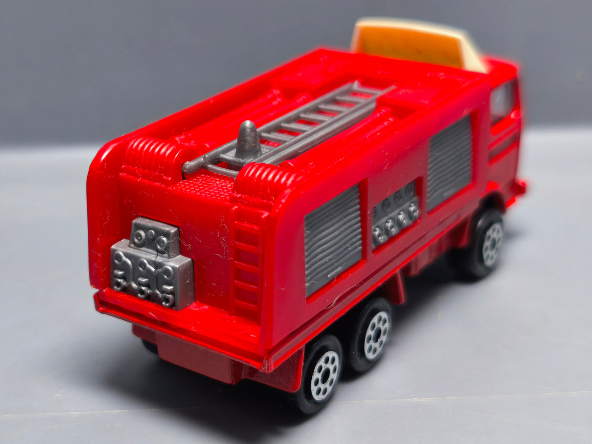 majorette Camion cellule pompiers n°261 série 200 1/100 (A02)