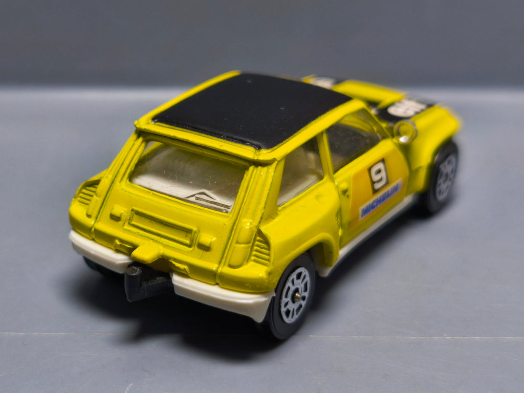 Corgi Renault 5 Turbo elf Michelin n°9 base blanche made in gt britain (A02)