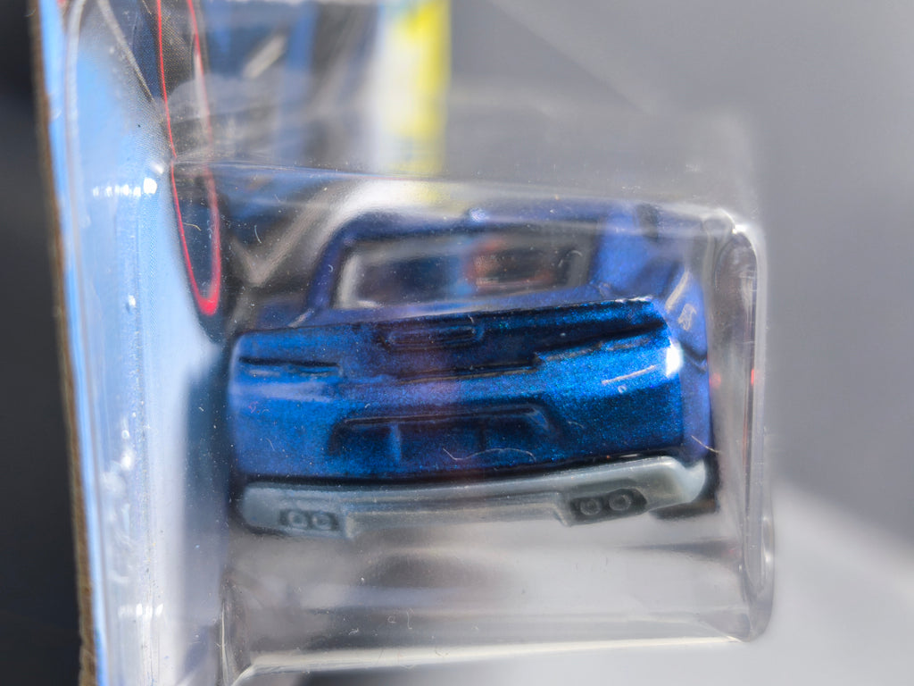 Hot Wheels '18 Camaro SS Chevrolet 2019-026  (DV013)