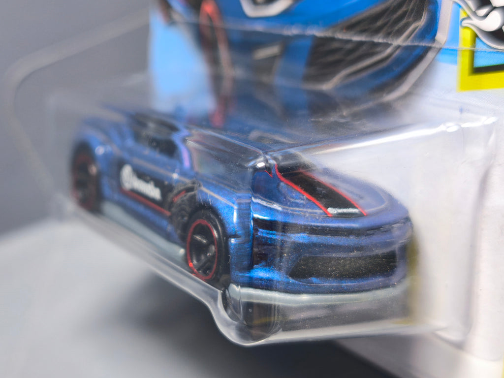 Hot Wheels '18 Camaro SS Chevrolet 2019-026  (DV013)