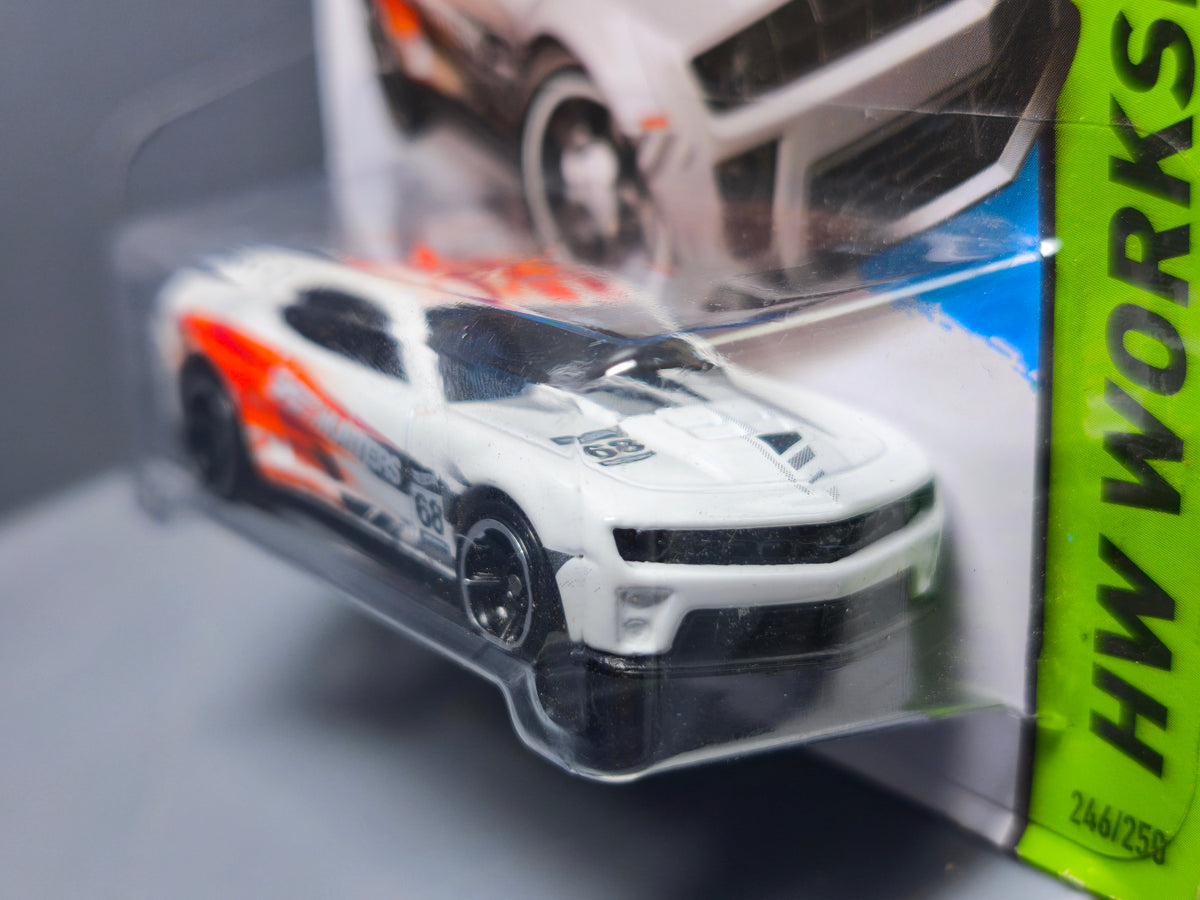 Hot Wheels '12 Camaro ZL1 Concept Chevrolet 2014-246 (DV013)