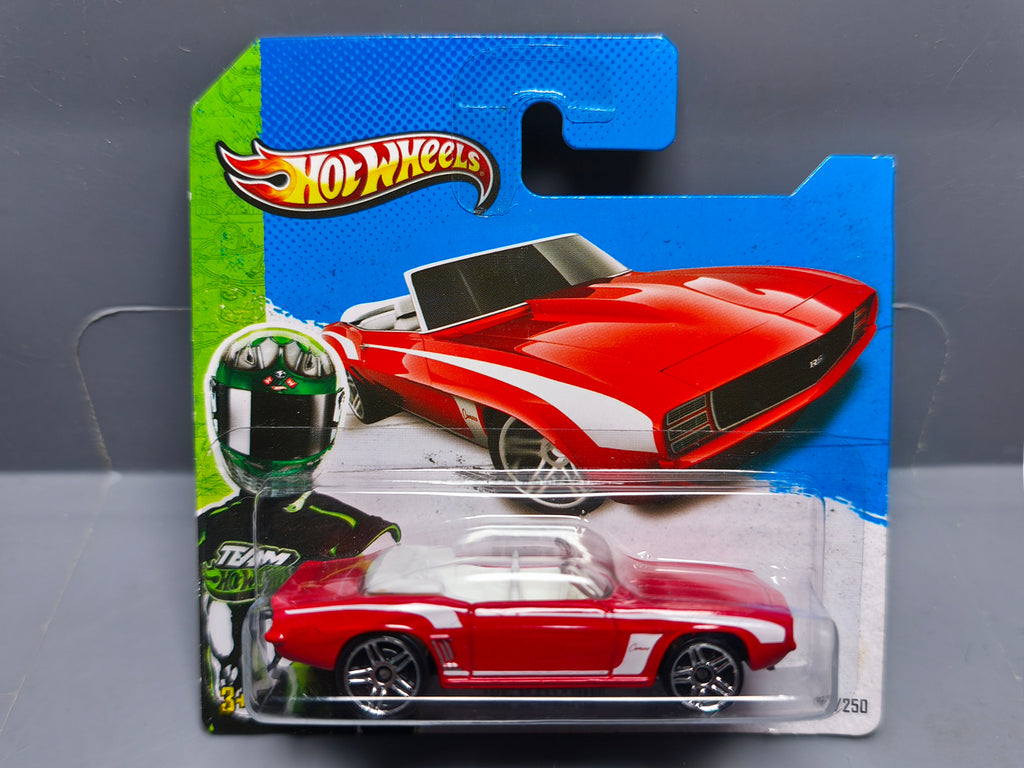 Hot Wheels '69 Camaro Chevrolet 2013-197 (DV013)
