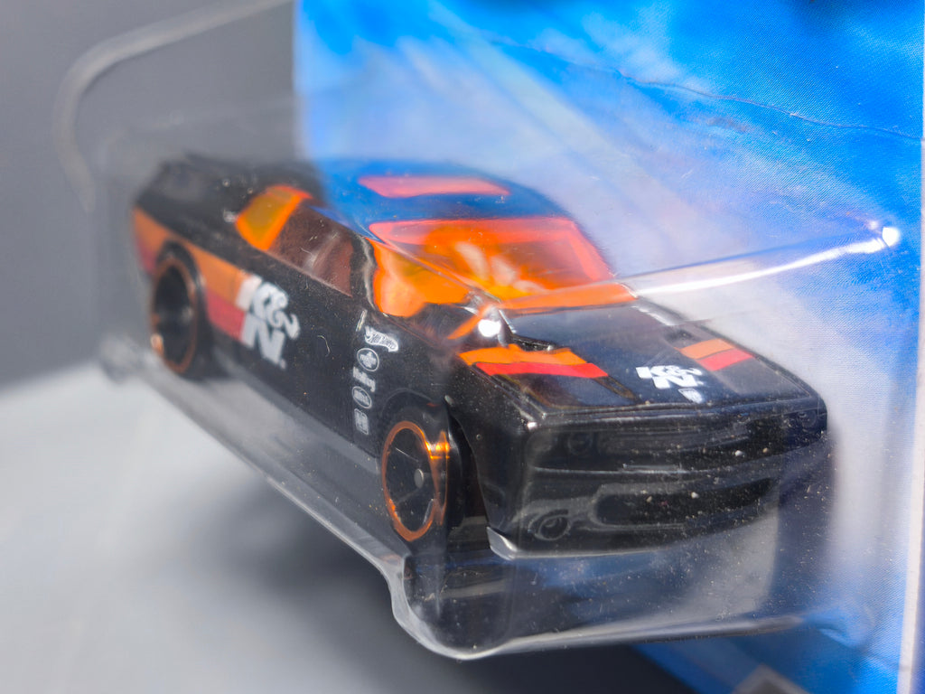 Hot Wheels '08 Dodge Challenger SRT8 2010-108 (DV013)