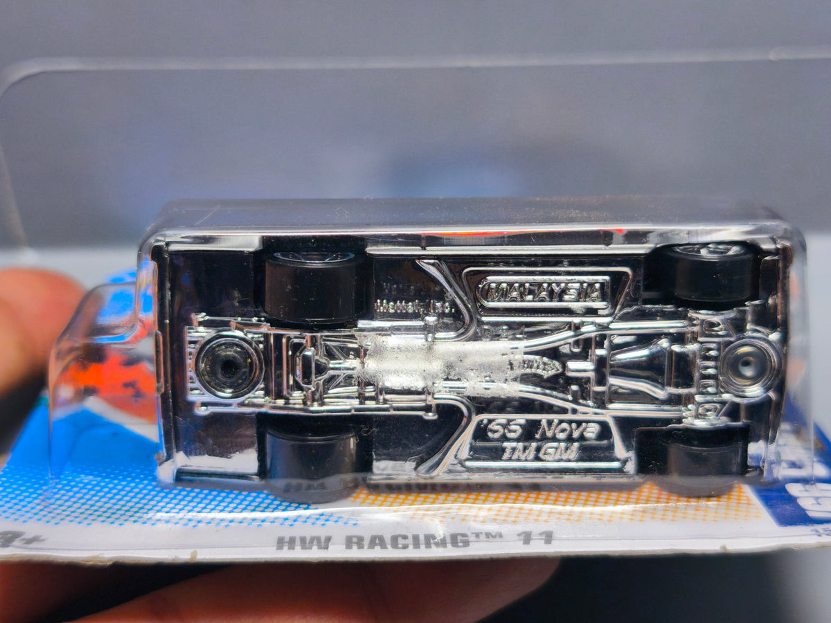 Hot Wheels '66 Chevy Nova Chevrolet 2011-154 (DV013)