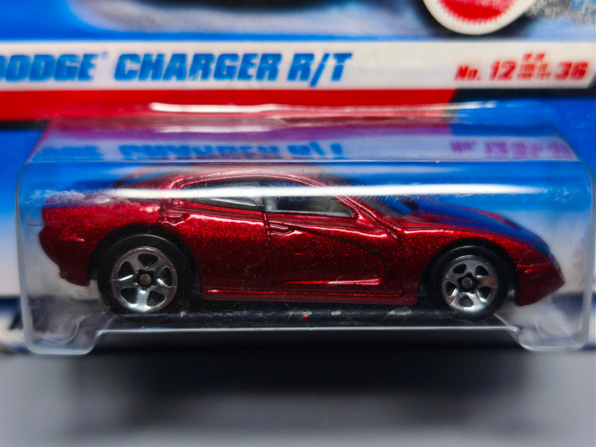 Hot Wheels Dodge Charger R/T 2000-072 (DV013)