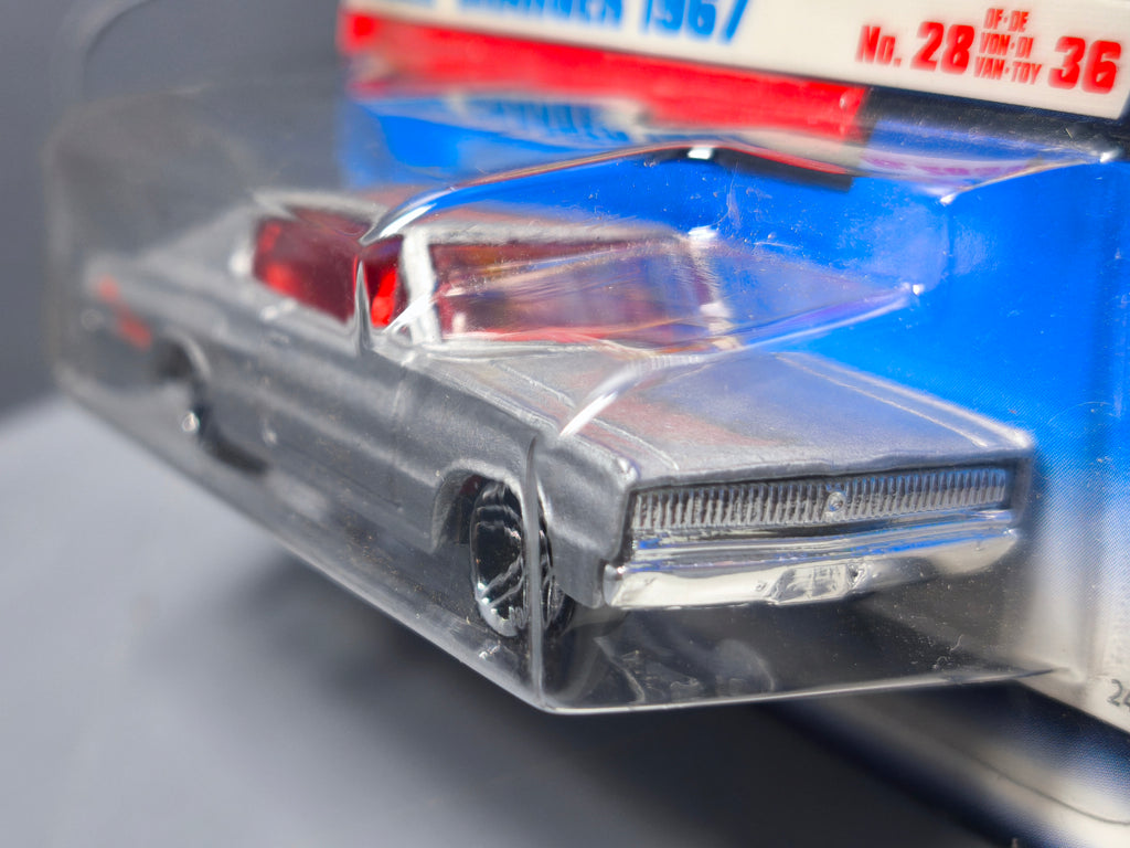 Hot Wheels 1967 Dodge Charger 2000-088 (DV013)