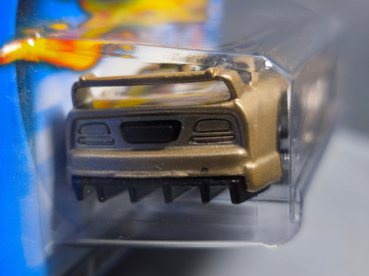 Hot Wheels Dodge Viper GTR 2002-174 (DV013)