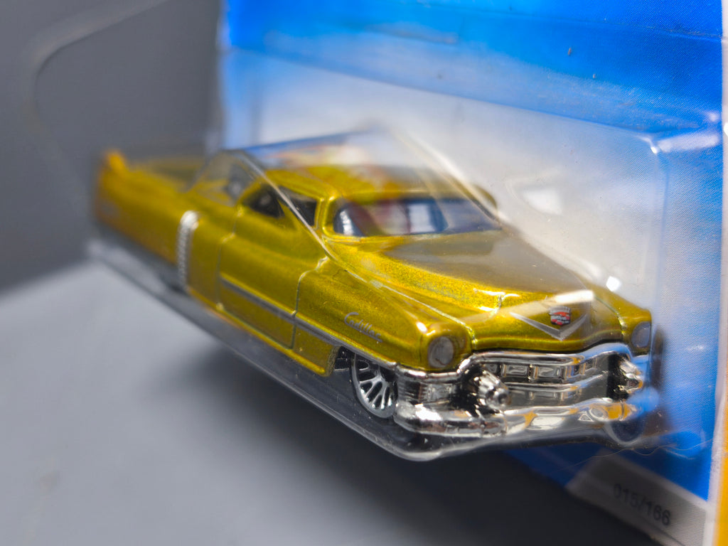 Hot Wheels Custom '53 Cadillac 2009-015 (DV013)