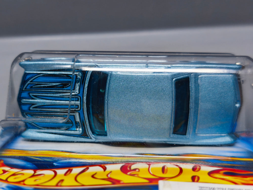 Hot Wheels 1964 Buick Riviera 2003-133 (DV013)