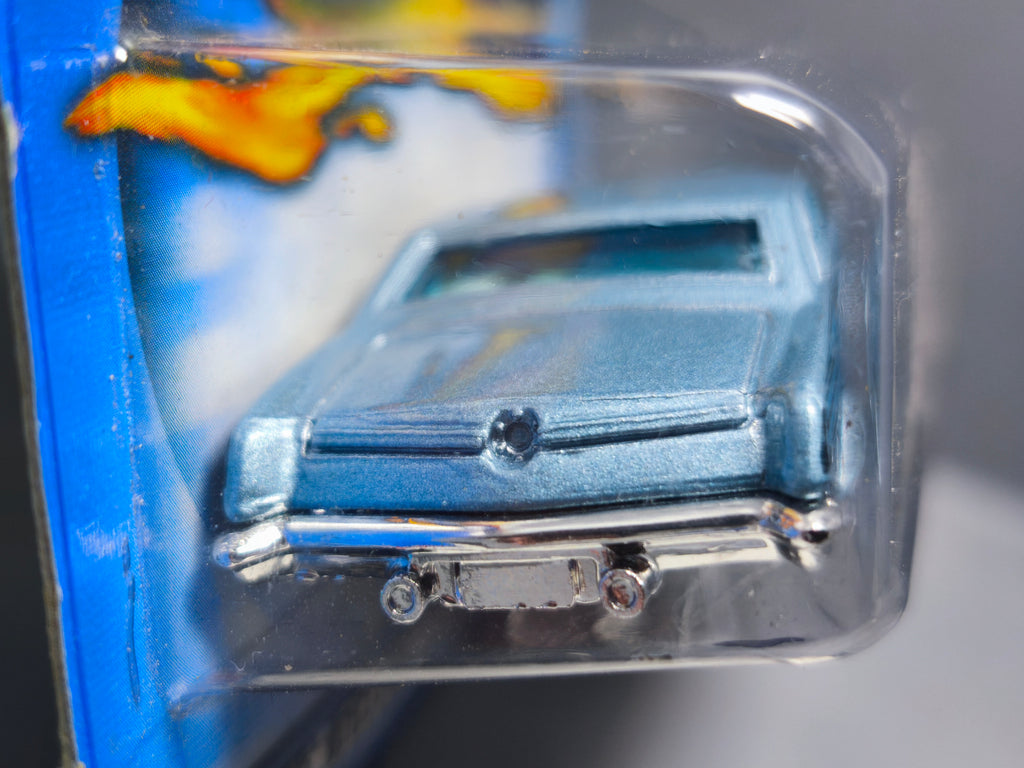 Hot Wheels 1964 Buick Riviera 2003-133 (DV013)