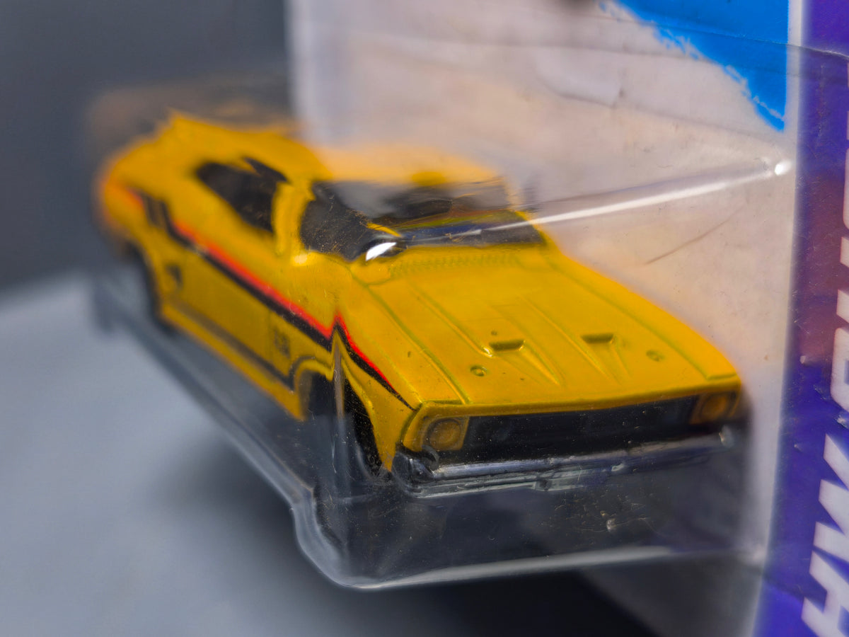 Hot Wheels '73 Ford Falcon XB 2013-198 (DV013)
