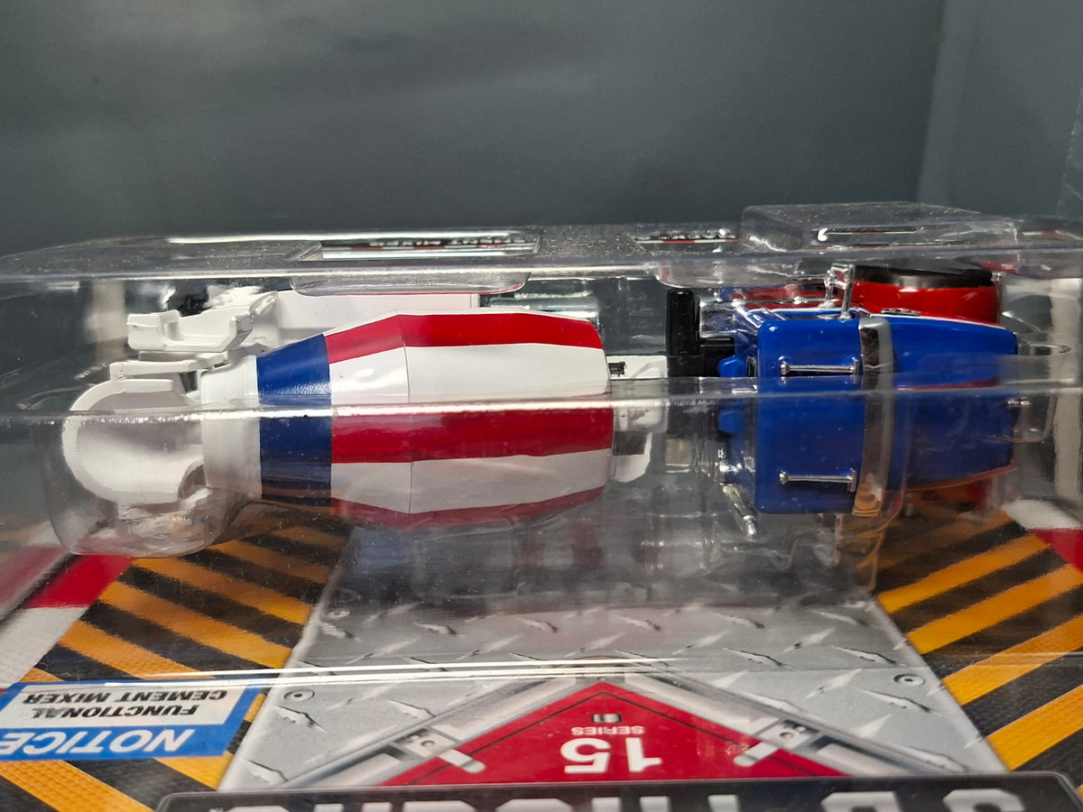 Greenlight Super Duty Trucks Series 15  2019 Mack Granite Cement Mixer  (CT01)