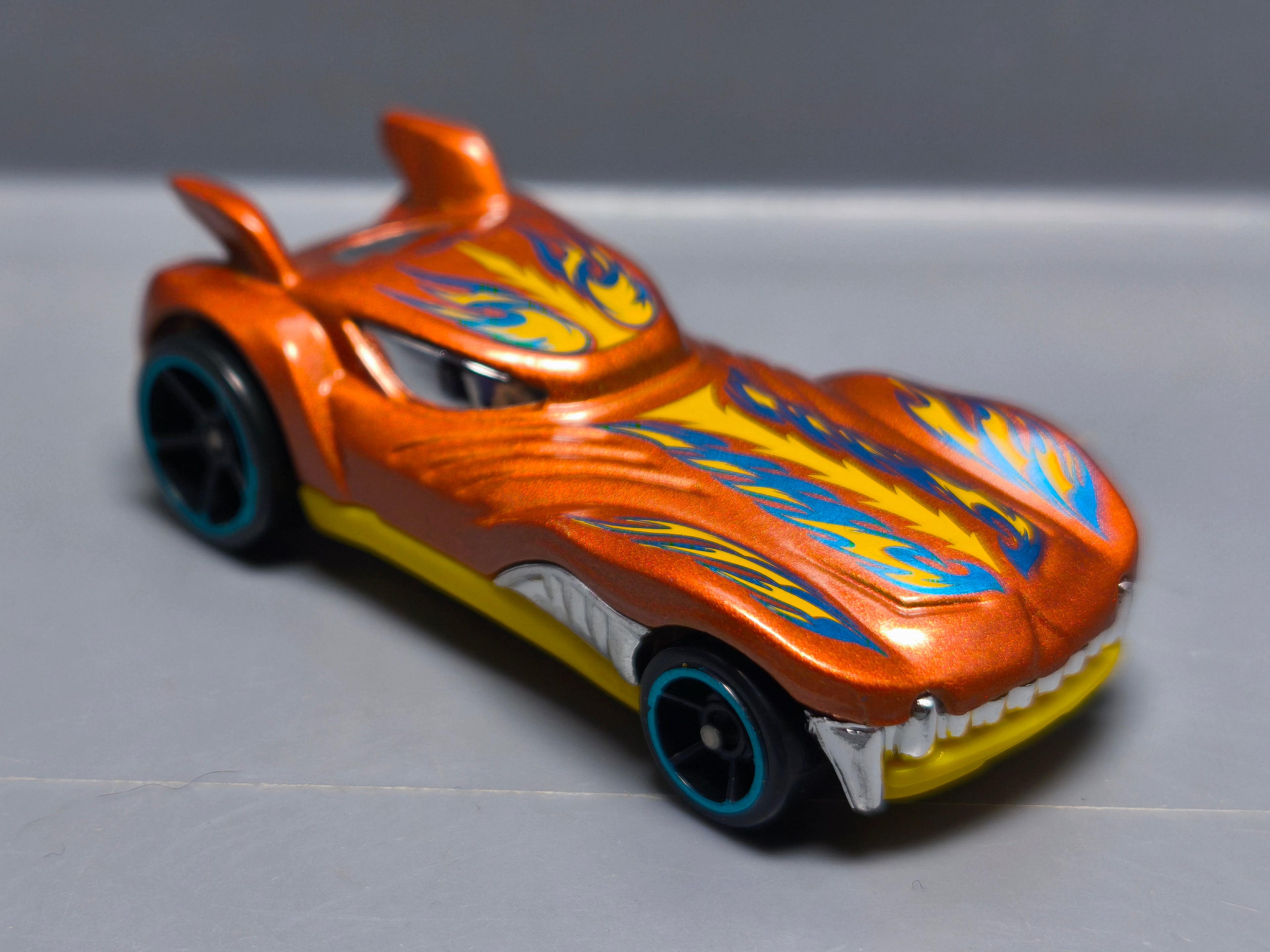 Hot Wheels Howlin heat 2014-067 (A07)