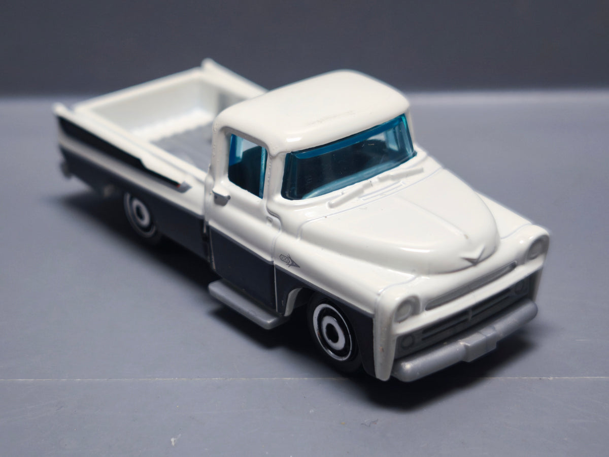 Matchbox  Dodge sweptside pickup  (A33)