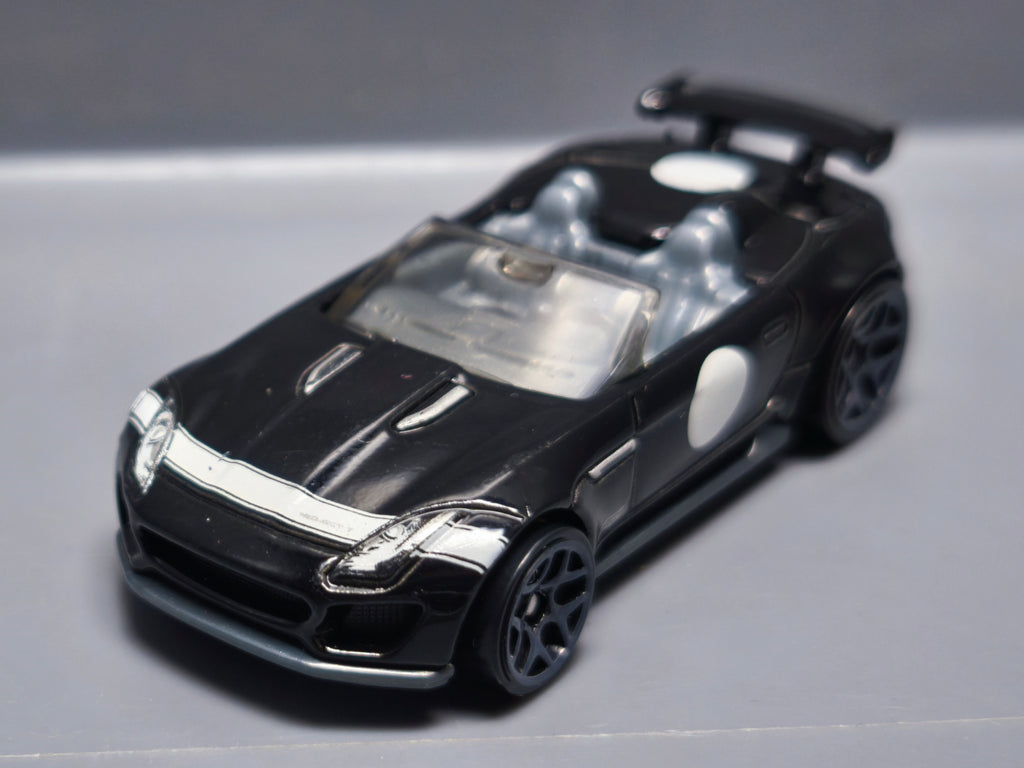 Hot Wheels 15 Jaguar f-type project 7 2017- 141  (A16)