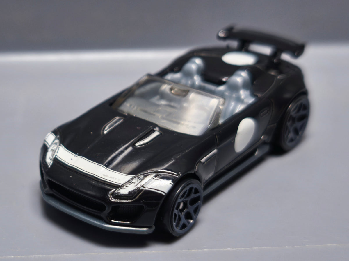 Hot Wheels 15 Jaguar f-type project 7 2017- 141  (A16)