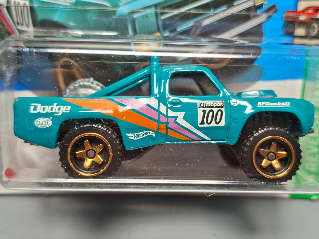 Hot Wheels 87 dodge D100 2024-038 (NP26)