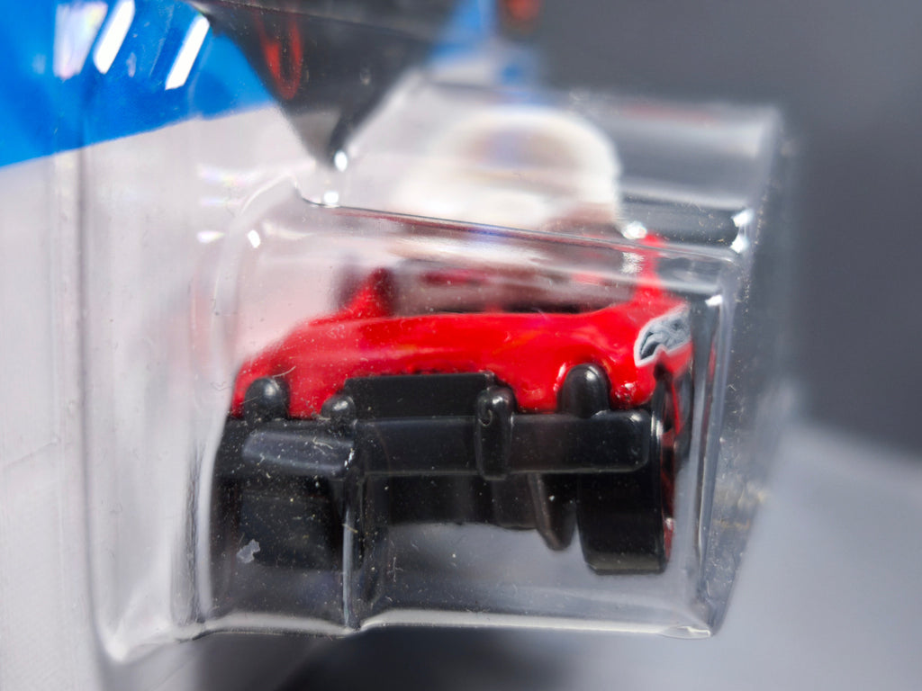 Hot Wheels Pedal Driver Netflix Let's Race 2025-071 TH (NP09)