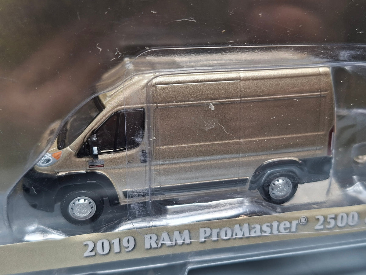 Greenlight Hitch & tow 2019 ram promaster 2500 & utility trailer   (CT01)