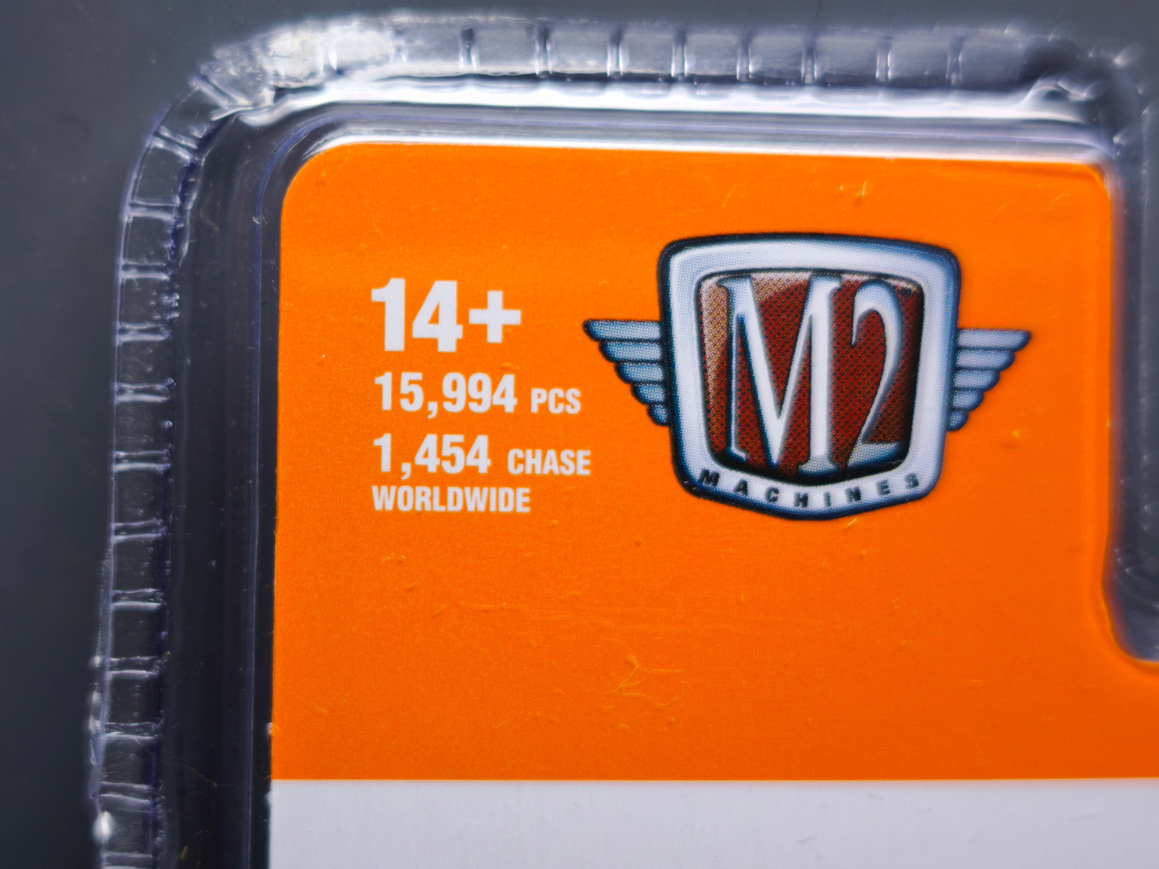 M2 Machines 1976 GMC Sierra Grande 15 Orange Slice(NG10)