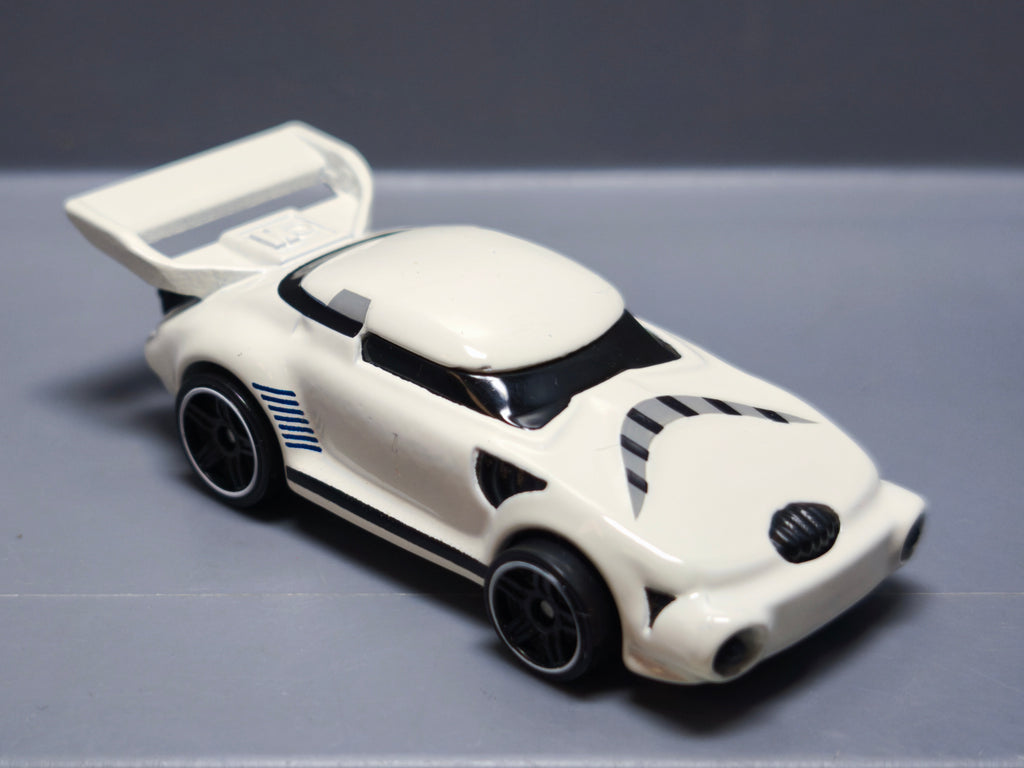 Hot Wheels 2015 star wars  Stormtrooper (A19)